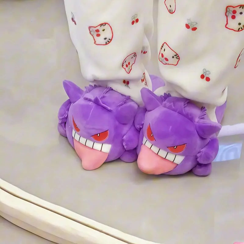 Pantuflas de Peluche Gengar - Edición "Tongue Out" 2026
