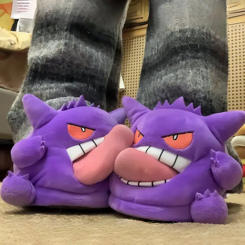 Pantuflas de Peluche Gengar - Edición "Tongue Out" 2026